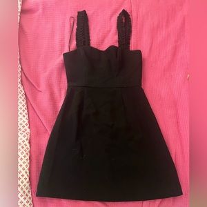 French connection dress never worn, originally bought for 140$, selling for 70